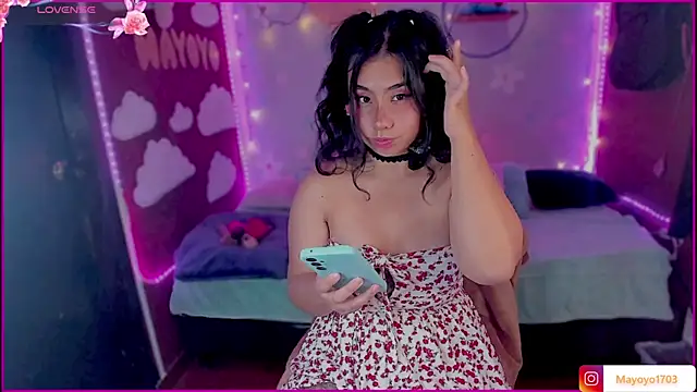 kiki cavilll online show from 1, 12, 2025