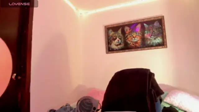 Snapshot of kiki_cavilll chatting on 21, 3, 2026 kiki cavilll online show from 21, 3, 2026