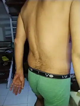 Snapshot of Professor_Leo_ chatting on 26, 10, 2025 Professor Leo online show from 26, 10, 2025