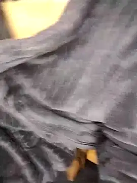 Snapshot of Professor_Leo_ chatting on 25, 11, 2025 Professor Leo online show from 25, 11, 2025