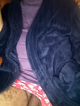 Snapshot of Professor_Leo_ chatting on 18, 11, 2025 Professor Leo online show from 18, 11, 2025