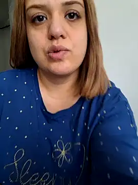 cansuozell online show from 23, 9, 2025