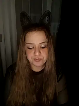 Snapshot of cansuozell chatting on 1, 11, 2025 cansuozell online show from 1, 11, 2025