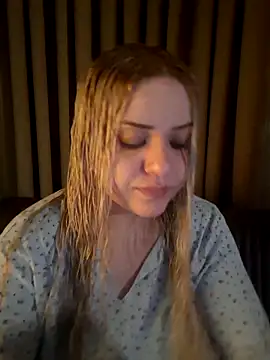 cansuozell online show from 25, 3, 2026