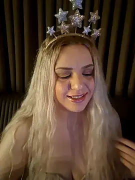 cansuozell online show from 17, 3, 2026