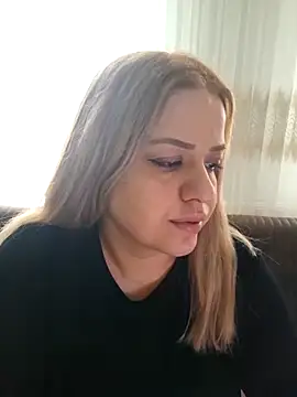 cansuozell online show from 19, 4, 2026