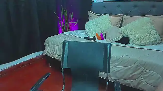 dulce celeste15 online show from 28, 1, 2025