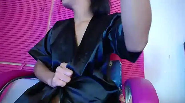 KOURTNEY-- online show from 1, 3, 2025