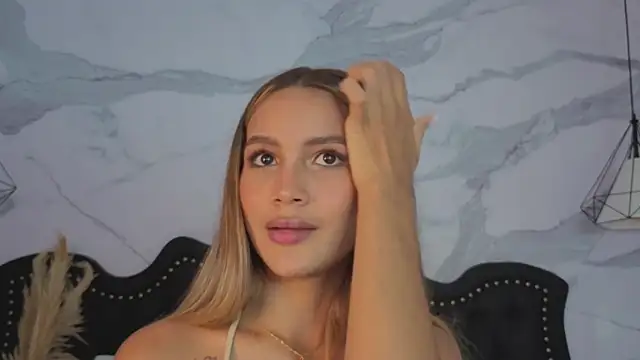 Carohorny4u online show from 29, 4, 2026