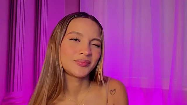 Carohorny4u online show from 4, 6, 2026