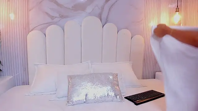 Carohorny4u online show from 5, 11, 2025