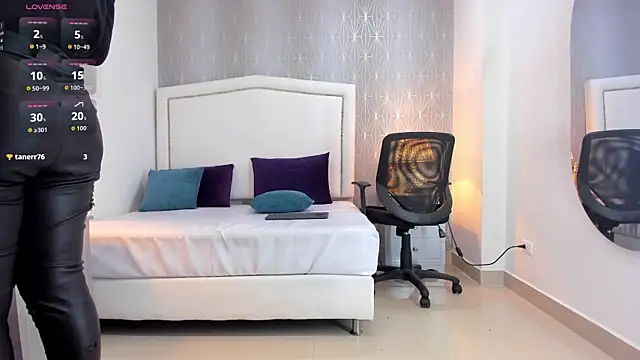  Peach1  online show from 14, 1, 2026