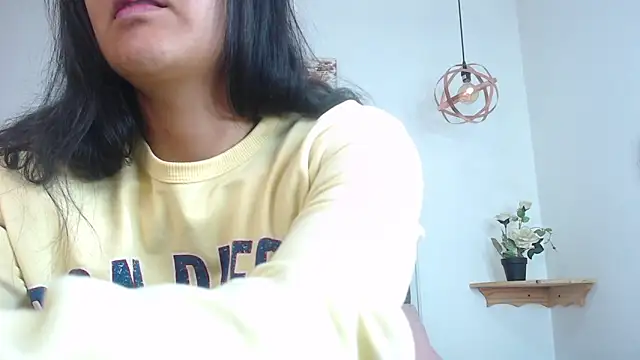 mia aira online show from 11, 2, 2025