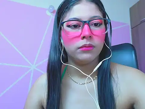 Snapshot of _ALLYSON18_ chatting on 25, 5, 2026 ALLYSON18 online show from 25, 5, 2026