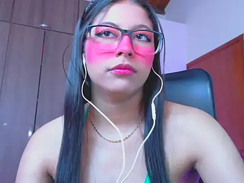 Snapshot of _ALLYSON18_ chatting on 30, 6, 2026 ALLYSON18 online show from 30, 6, 2026