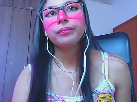Snapshot of _ALLYSON18_ chatting on 3, 6, 2026 ALLYSON18 online show from 3, 6, 2026