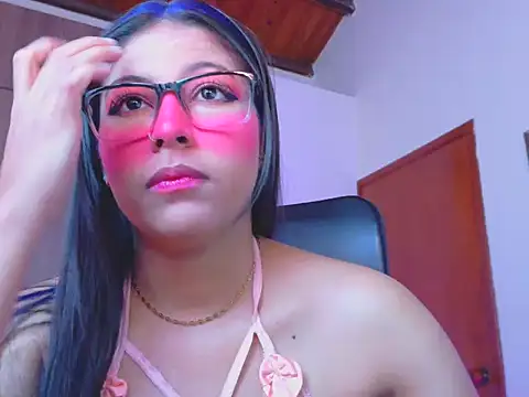 Snapshot of _ALLYSON18_ chatting on 17, 7, 2026 ALLYSON18 online show from 17, 7, 2026