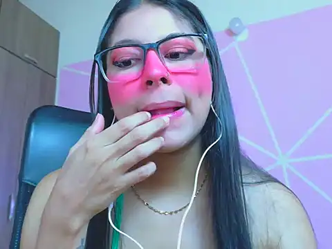 Snapshot of _ALLYSON18_ chatting on 23, 4, 2026 ALLYSON18 online show from 23, 4, 2026