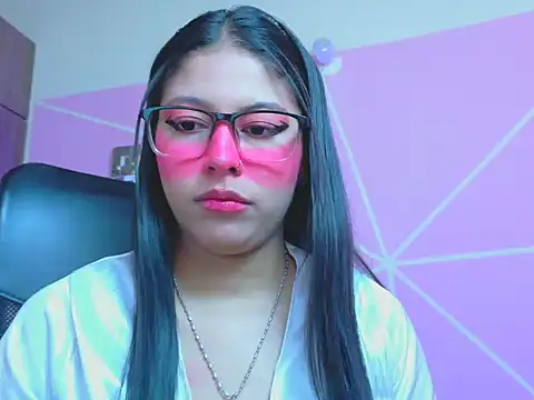 Snapshot of _ALLYSON18_ chatting on 12, 5, 2026 ALLYSON18 online show from 12, 5, 2026