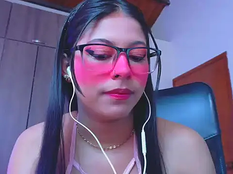  ALLYSON18  online show from 12, 3, 2026