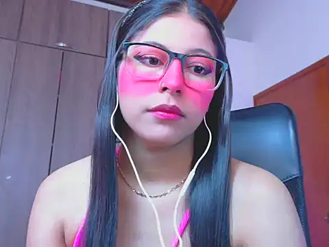 Snapshot of _ALLYSON18_ chatting on 11, 6, 2026 ALLYSON18 online show from 11, 6, 2026