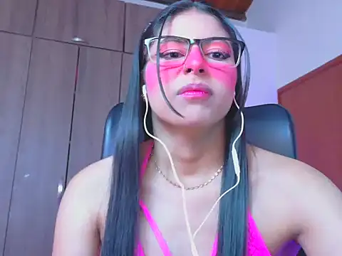 Snapshot of _ALLYSON18_ chatting on 18, 6, 2026 ALLYSON18 online show from 18, 6, 2026