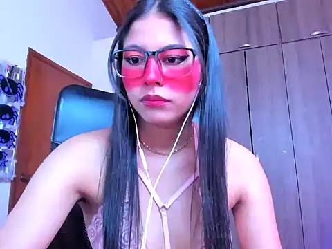  ALLYSON18  online show from 2, 10, 2025
