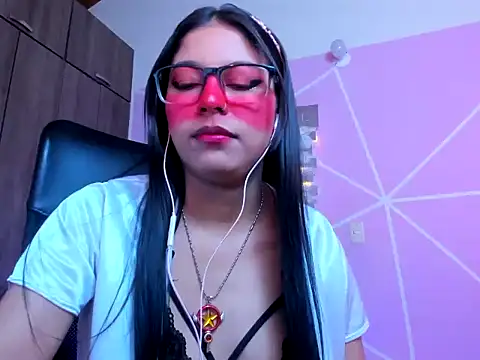  ALLYSON18  online show from 29, 11, 2025