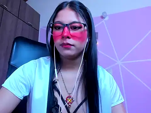  ALLYSON18  online show from 10, 1, 2026