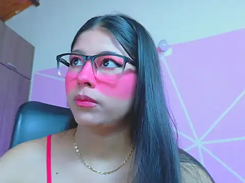 Snapshot of _ALLYSON18_ chatting on 7, 5, 2026 ALLYSON18 online show from 7, 5, 2026