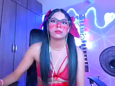  ALLYSON18  online show from 22, 2, 2025