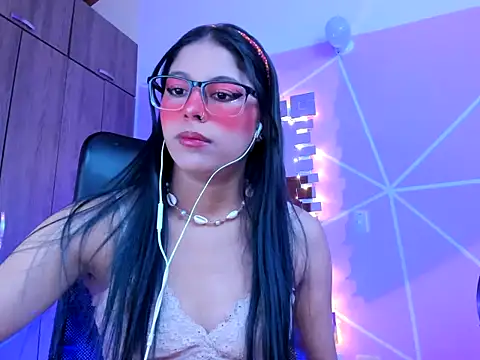  ALLYSON18  online show from 18, 3, 2025