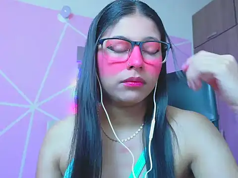 Snapshot of _ALLYSON18_ chatting on 28, 5, 2026 ALLYSON18 online show from 28, 5, 2026