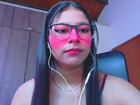  ALLYSON18  online show from 5, 3, 2026