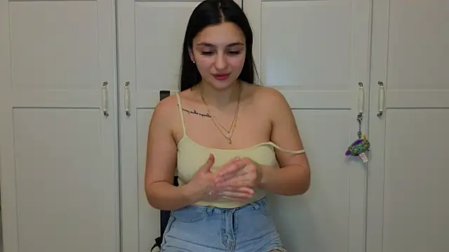 Niki anlove online show from 19, 11, 2025