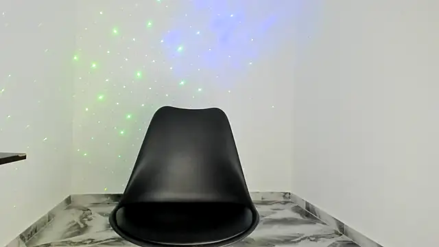 mikee scooth online show from 17, 12, 2025