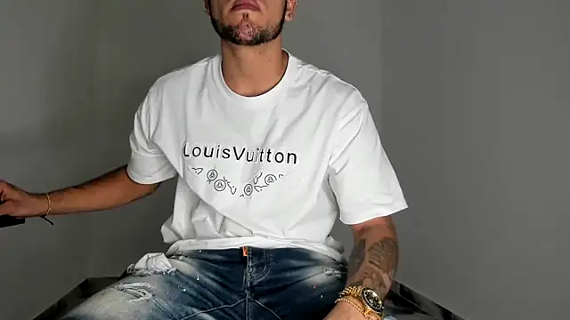 mikee scooth online show from 28, 2, 2026