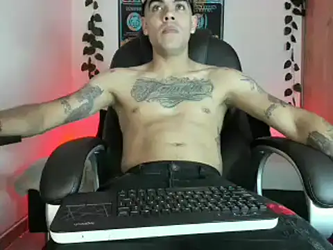 Snapshot of mikee_scooth chatting on 23, 3, 2025 mikee scooth online show from 23, 3, 2025