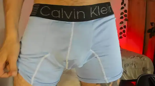 Snapshot of mikee_scooth chatting on 27, 2, 2025 mikee scooth online show from 27, 2, 2025