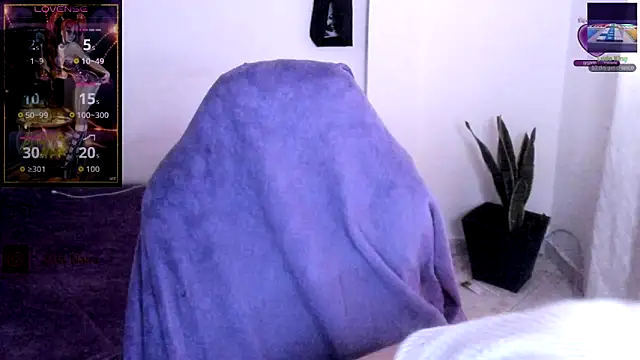 Snapshot of witchskarlata chatting on 27, 10, 2025 witchskarlata online show from 27, 10, 2025