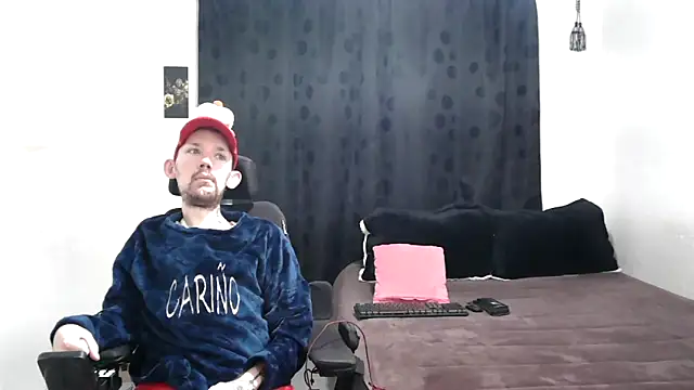 Sophia and Thomas online show from 22, 12, 2024