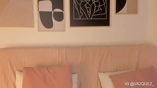 Heyloreley online show from 11, 11, 2025