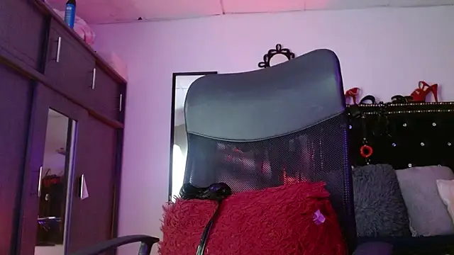 SamaraMartinez online show from 18, 11, 2025