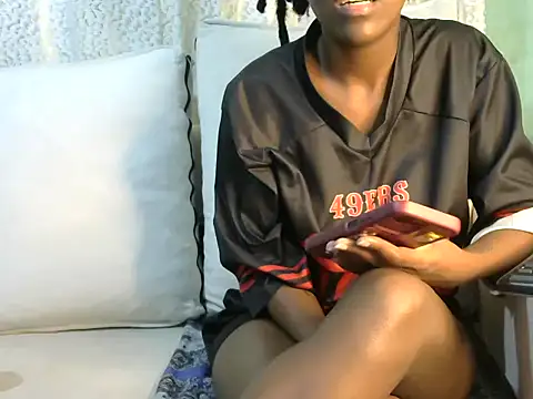 Caryyyl online show from 7, 11, 2025