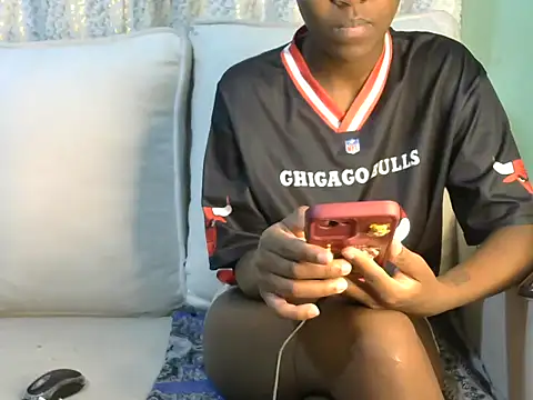 Caryyyl online show from 14, 11, 2025