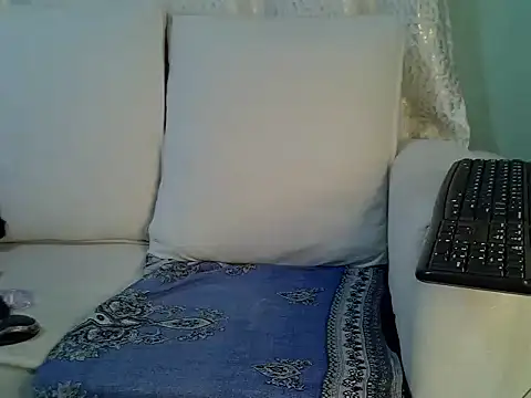 Caryyyl online show from 6, 2, 2026