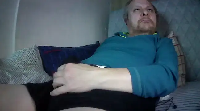 Snapshot of amylrmm1903 chatting on 2, 3, 2025 amylrmm1903 online show from 2, 3, 2025