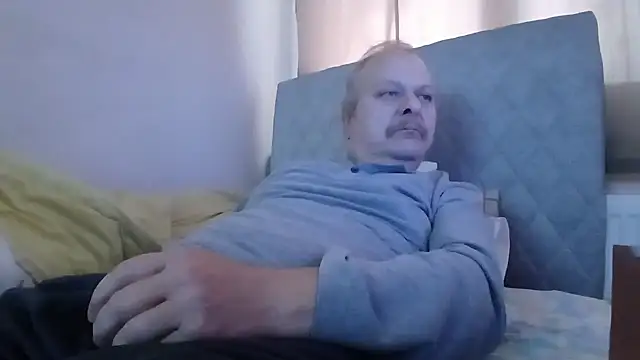 amylrmm1903 online show from 16, 11, 2025