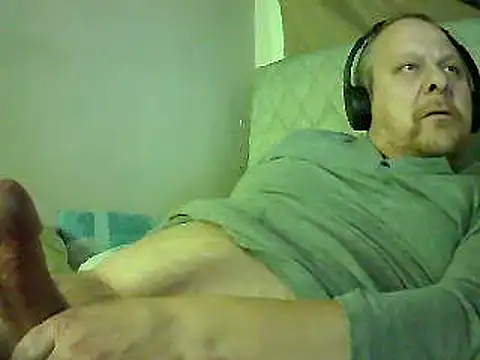 Snapshot of amylrmm1903 chatting on 22, 2, 2025 amylrmm1903 online show from 22, 2, 2025