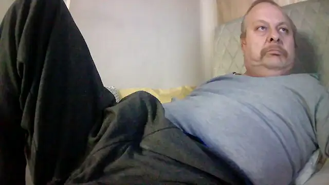 amylrmm1903 online show from 14, 12, 2025